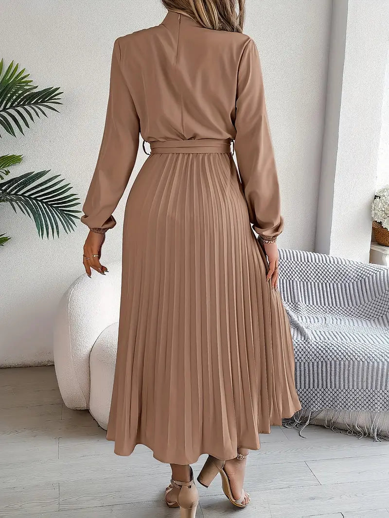 Elara™ | Elegant Pleated Midi Dress With Belt